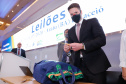 Paraná passa a ser o primeiro Estado do Brasil a conceder um terminal portuário por decisão própria. O terminal PAR12 tem 74,1 mil metros quadrados de área e capacidade estática para 4 mil veículos e armazenagem anual de 120 mil veículos.