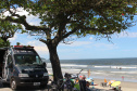 Para facilitar o contato com os moradores e veranistas que estiverem nas praias do Paraná durante a temporada de verão, o Tribunal de Justiça do Paraná (TJPR), por meio da 2ª Vice-Presidência, trouxe ao litoral o projeto “Justiça Itinerante”, que faz parte das atividades do Verão Consciente 2020/2021 do Governo do Estado. A unidade móvel percorre os balneários das praias do Paraná até a próxima segunda-feira (11/01). -  Curitiba, 08/01/2021  -  Foto: Divulgação TJPR