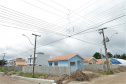  Moradores de Piraquara têm até o dia 24 de janeiro para se inscreverem no cadastro de pretendentes da Cohapar e participarem do processo de seleção de 47 casas populares que estão em fase final de construção na cidade, na região metropolitana de Curitiba. As inscrições são gratuitas e devem ser feitas exclusivamente pelo site cohapar.pr.gov.br/cadastro. (Foto: Guilherme Santos / Cohapar)