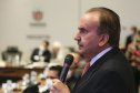 O presidente da cooperativa Lar, Irineo da Costa Rodrigues, apresentou nesta quarta-feira (10) ao governador Carlos Massa Ratinho Junior e aos secretários de Estado um plano de investimento de R$ 2,412 bilhões até 2024 na suinocultura e na avicultura, com previsão de dobrar a quantidade de funcionários diretos e alcançar 26 mil contratados. -  Curitiba, 10/02/2021  -  Foto: Jonathan Campos/AEN
