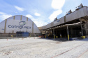 A Cotriguaçu, um dos onze terminais que integram o Corredor de Exportação Leste do Porto de Paranaguá, inaugurou nesta quarta-feira (10) um novo desvio ferroviário. O investimento privado na remodelação, de R$ 8 milhões, vai ao encontro do Plano Estadual Ferroviário e dos projetos da Portos do Paraná para ampliação da capacidade e participação do modal no transporte de carga.
