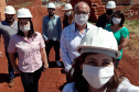 Representantes da Cohapar e da prefeitura de Marumbi se reuniram nesta semana para debater o procedimento de seleção das famílias que vão morar nas 50 casas populares que estão sendo construídas pelo Governo do Estado na cidade. Foto: Cohapar