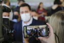 O governador Carlos Massa Ratinho Junior autorizou nesta segunda-feira (22) a ordem de serviço para a construção de um Condomínio do Idoso em Ponta Grossa, nos Campos Gerais.  -  Ponta Grossa, 22/02/2021  -  Foto: Jonathan Campos/AEN
