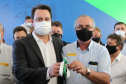O governador Carlos Massa Ratinho Junior entrega   nesta terca-feira (23),  Vans para 45 municípios  no Programa de Qualificação da Atenção Primária emSaúde acompanhado do  vice-governador Darci Piana, do secretarrio de Estado da Saude, Beto Preto, do Secretaria de Estado da Administração e Previdência, Marcel Micheletto   e do chefe da Casa Civil, Guto Silva.  Curitiba, 23/02/2021. Foto: Geraldo Bubniak/AEN