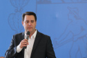 O governador Carlos Massa Ratinho Junior entrega   nesta quarta-feira (24),  29 Caminhões Pipa, Compactadores de Lixo e ColetaSeletiva,  acompanhado  do Secretário do Desenvolvimento Sustentável e do Turismo,  Marcio Nunes do Secretaria de Estado da Administração e Previdência, Marcel Micheletto   e do chefe da Casa Civil, Guto Silva.  Curitiba, 24/02/2021. Foto: Geraldo Bubniak/AEN