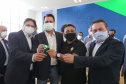 O governador Carlos Massa Ratinho Junior entrega   nesta quarta-feira (24),  29 Caminhões Pipa, Compactadores de Lixo e ColetaSeletiva,  acompanhado  do Secretário do Desenvolvimento Sustentável e do Turismo,  Marcio Nunes do Secretaria de Estado da Administração e Previdência, Marcel Micheletto   e do chefe da Casa Civil, Guto Silva.  Curitiba, 24/02/2021. Foto: Geraldo Bubniak/AEN