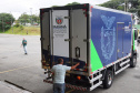 As doses chegaram no aeroporto de São José dos Pinhais na manhã desta quarta-feira e já foram encaminhadas para o Cemepar para o registro, armazenamento em câmara fria com temperatura entre 2 e 8 graus e organização para distribuição entre as Regionais de Saúde do Estado.  Foto: Antonio Americo/SESA