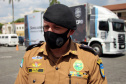 Policiais militares que trabalham na Companhia de Comandos e Serviços (CCS) e nas Diretorias da PM estão passando por instruções de tiros no caminhão de simulador de tiros da Polícia Civil do Paraná.  -  Curitiba, 25/02/2021  -  Foto: Soldado Amanda Morais