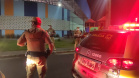 As ações de fiscalização que contaram com apoio de policiais do Paraná resultaram em 26 novas prisões por infrações relacionadas à pandemia entre domingo (7) e segunda-feira (8). O relatório da Secretaria estadual da Segurança Pública aponta, ainda, 35 estabelecimentos e 11 pessoas multados, e 23 locais interditados. - Curitiba, 09/03/2021  -  Foto: Divulgação SESP Paraná
