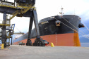 O volume de soja exportado pelo Corredor de Exportação Leste do Porto de Paranaguá (Corex) aumentou quase 232% de fevereiro para março. Este ano, no primeiro trimestre, pelo complexo que integra os silos públicos e nove terminais privados, foram exportadas 2.166.837 toneladas do granel. -  Paranaguá, 06/04/2021  -  Foto: C;audio Neves/Portos do Paraná