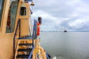 O Porto de Antonina está apto para receber navios com maior capacidade de carga. O calado operacional do canal de acesso ao terminal passa de 8 para 8,5 metros. Essa é a profundidade em que as embarcações podem ficar submersas na água, ao navegar para entrar ou sair do terminal.  -  Paranaguá, 22/04/2021  -  Foto: Claudio Neves/Portos do Paraná