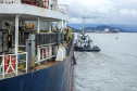 O Porto de Antonina está apto para receber navios com maior capacidade de carga. O calado operacional do canal de acesso ao terminal passa de 8 para 8,5 metros. Essa é a profundidade em que as embarcações podem ficar submersas na água, ao navegar para entrar ou sair do terminal.  -  Paranaguá, 22/04/2021  -  Foto: Claudio Neves/Portos do Paraná