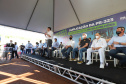 O governador Carlos Massa Ratinho Junior participou nesta quinta-feira (22) do lançamento da pedra fundamental das novas obras de duplicação da PR-323, no Noroeste do Estado. O trecho que recebe as intervenções tem 6,3 quilômetros, entre Doutor Camargo e o Rio Ivaí, com investimento de R$ 38,3 milhões, fruto da parceria com o Banco Interamericano do Desenvolvimento (BID).- Foto: Geraldo Bubniak/AEN