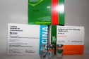 O Governo do Estado começou a distribuir sexta-feira (23) para as 22 Regionais de Saúde do Paraná mais 205.130 doses da vacina contra a Covid-19. Os imunizantes integram o 14º lote encaminhado pelo Ministério da Saúde na quinta-feira (22), composto por 166.000 doses da Covishield, produzida pela Universidade de Oxford/AstraZeneca/Fiocruz, e 39.130 doses da CoronaVac, desenvolvida pelo Instituto Butantan/Sinovac. - Curitiba, 23/04/2021  -   Foto: Américo Antonio/SESA