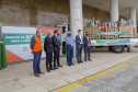 27.04.2021 - Doação de Cilindros da Copel para Sesa.
Secretario Saude Beto Preto, diretor presidente da Copel Daniel Pimentel Slaviero, diretor presidente da Copel Distribuição, Maximiliano Orfalil ,Felipe Leonardo Gomes, gerente geral da Refinaria Presidente Getúlio Vargas (Repar) e Ademar Traiano presidente da Assembleia.
Foto Gilson Abreu/AEN