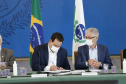 O governador Carlos Massa Ratinho Junior anunciou nesta terça-feira (27), no lançamento do Banco do Agricultor Paranaense, que o Estado está editando um decreto que isenta o ICMS, principal tributo estadual, sobre equipamentos de irrigação destinados ao uso na agricultura ou horticultura. Foto:Jonathan Campos/AEN