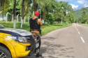 As equipes do Batalhão de Polícia Rodoviária (BPRv) estão ativas com fiscalizações para inibir o excesso de velocidade em toda a malha rodoviária estadual. A análise da unidade dos primeiros três meses deste ano aponta um dado alarmante sobre a segurança viária: o aumento de 345% de flagrantes de motoristas em velocidade acima do permitido em relação ao primeiro trimestre do ano passado. -  Curitiba, 27/04/2021 - Foto: SESP/PR