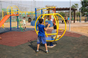O governador Carlos Massa Ratinho Junior inaugura nesta quinta-feira (12), o Meu Campinho de Santa Cruz de Monte Castelo, no Noroeste do Paraná. Programa da Secretaria de Estado do Desenvolvimento Urbano e Obras Públicas, o Meu Campinho grama sintética, iluminação e segurança para a prática esportiva e de recreação de crianças e adolescentes, em horários em que não estão na escola. Santa Cruz do Monte Castelo, 12/09/2019 -  Foto: Geraldo Bubniak/AEN
