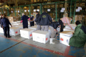 São 303.000 doses da Covishield, da Universidade de Oxford/Astrazeneca/Fiocruz, e 6.200 doses da Coronavac. Doses serão distribuídas às 22 Regionais do Paraná a partir das 8h desta sexta-feira (29). Foto: Ari Dias/AEN