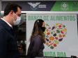 O governador Carlos Massa Ratinho Junior acompanha  a entrega nesta sexta-feira (30), de cerca de 50 mil quilos de produtos arrecadados junto aos permissionários, atacadistas e produtores no Ceasa. Foto: Jonathan Campos
