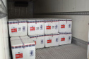 O Paraná recebeu na manhã deste sábado (1º) 14.600 doses da Coronavac, fabricada pelo Instituto Butantan/Sinovac. O volume é parte das 406.100 doses de vacinas contra a Covid-19, referentes ao 16° lote enviado pelo Ministério da Saúde ao Estado.  -  Curitiba, 01/05/2021  -  Foto: Américo Antonio/SESA