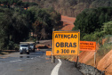 O governador Carlos Massa Ratinho Junior entregou nesta segunda-feira (3) o primeiro trecho da pavimentação da Rodovia Vereador Miguel Ribeiro Picheth (PR-364), estrada que liga os municípios de Irati e São Mateus do Sul, no Centro-Sul do Estado.  - Irati, 03/05/2021  -  Foto: Rodrigo Félix Leal/Infra