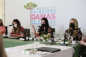 A primeira-dama do Paraná, Luciana Saito Massa, presidiu nesta terça-feira (4), em Curitiba, o primeiro Encontro de Primeiras-Damas do Paraná. A iniciativa tem como objetivo promover um debate entre as primeiras-damas de todos os municípios paranaenses sobre políticas públicas direcionadas à área social e à mulher.