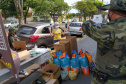 Nesta semana, instituições e famílias paranaenses em situação de vulnerabilidade social receberam mais de 5,6 toneladas de alimentos, 1,6 tonelada de ração para cães e gatos e 221 litros de álcool para higienização das mãos, que foram arrecadados durante a campanha Aniversário Solidário do Batalhão de Polícia Ambiental Força-Verde (BPAmb-FV).   -  Curitiba, 05/05/2021  -  Foto: SESP/PR