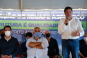 Um dos principais segmentos econômicos de Iretama, o turismo regional ganhou um importante impulso nesta quinta-feira (6). O governador Carlos Massa Ratinho Junior inaugurou a obra de recuperação asfáltica de um trecho de 3 quilômetros da PR-462, batizada recentemente de Estrada Municipal Bernardo Ribas Carli, em homenagem ao deputado estadual morto em um desastre aéreo em 2018.Foto: Jonathan Campos/AEN