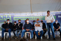 Um dos principais segmentos econômicos de Iretama, o turismo regional ganhou um importante impulso nesta quinta-feira (6). O governador Carlos Massa Ratinho Junior inaugurou a obra de recuperação asfáltica de um trecho de 3 quilômetros da PR-462, batizada recentemente de Estrada Municipal Bernardo Ribas Carli, em homenagem ao deputado estadual morto em um desastre aéreo em 2018.Foto: Jonathan Campos/AEN