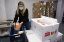 O Paraná recebeu neste sábado (08) mais 57.800 doses da vacina contra a Covid-19. O imunizante é o CoronaVac, produzido em parceria pela farmacêutica chinesa Sinovac e o Instituto Butantan, de São Paulo.  Foto:Ari Dias/AEN