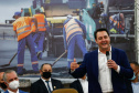 Maringá está em festa. A mais populosa cidade da Região Noroeste, com cerca de 430 mil habitantes, completou 74 anos nesta segunda-feira (10). Para celebrar, o Governo do Estado entregou dois presentes. São convênios assinados pelo governador Carlos Massa Ratinho Junior para obras de infraestrutura no município. 
Foto: Jonathan Campos/AEN
