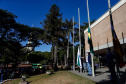 Maringá está em festa. A mais populosa cidade da Região Noroeste, com cerca de 430 mil habitantes, completou 74 anos nesta segunda-feira (10). Para celebrar, o Governo do Estado entregou dois presentes. São convênios assinados pelo governador Carlos Massa Ratinho Junior para obras de infraestrutura no município. 
Foto: Jonathan Campos/AEN