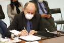 O Governo do Estado formalizou nesta quarta-feira (12), em ato no Palácio Iguaçu, o repasse de R$ 7.694.001,21 para a execução do projeto Pelo Direito à Vida III do Hospital Pequeno Príncipe, mantido por entidade filantrópica, de Curitiba.
O convênio foi assinado pelo governador Carlos Massa Ratinho Junior e pelo diretor corporativo do Complexo Pequeno Príncipe, José Álvaro da Silva Carneiro.  Foto: Jonathan Campos/AEN