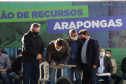 O governador Carlos Massa Ratinho Junior anuncia nesta quinta-feira (13) novos recursos para Arapongas, no Norte do Paraná. São investimentos para a Santa Casa, estradas rurais, pavimentação de ruas e avenidas, um parque urbano e moradias populares. 13/05/2021 - Foto: Geraldo Bubniak/AEN