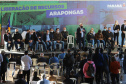 O governador Carlos Massa Ratinho Junior anuncia nesta quinta-feira (13) novos recursos para Arapongas, no Norte do Paraná. São investimentos para a Santa Casa, estradas rurais, pavimentação de ruas e avenidas, um parque urbano e moradias populares. 13/05/2021 - Foto: Geraldo Bubniak/AEN