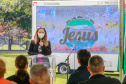 Uma cerimônia no jardim do Palácio Iguaçu, em Curitiba, realizada na manhã deste sábado (15), marcou a abertura oficial da 26ª edição da Marcha para Jesus. Ao lado de pastores de diferentes denominações religiosas da capital, o governador Carlos Massa Ratinho Junior e a primeira-dama Luciana Saito Massa acompanharam a solenidade, além de outras autoridades. O evento faz parte do Calendário Oficial do Estado. - Curitiba, 15/05/2021 - Foto: Valdelino Pontes