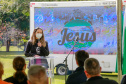 Uma cerimônia no jardim do Palácio Iguaçu, em Curitiba, realizada na manhã deste sábado (15), marcou a abertura oficial da 26ª edição da Marcha para Jesus. Ao lado de pastores de diferentes denominações religiosas da capital, o governador Carlos Massa Ratinho Junior e a primeira-dama Luciana Saito Massa acompanharam a solenidade, além de outras autoridades. O evento faz parte do Calendário Oficial do Estado. - Curitiba, 15/05/2021 - Foto: Valdelino Pontes