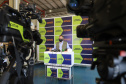 O secretário de Estado da Saúde, Beto Preto, atende a imprensa nesta terça-feira (18) no Centro de Medicamentos do Paraná (Cemepar) para falar sobre a vacinação contra a Covid-19.  Foto: Geraldo Bubniak/AEN