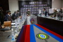 O governador Carlos Massa Ratinho Junior apresentou nesta quinta-feira (19) ao comandante-geral do Exército Brasileiro, general Paulo Sérgio Nogueira de Oliveira, o projeto de Ponta Grossa para sediar a Escola de Sargentos das Armas (ESA) da instituição. Foto: Jonathan Campos/AEN