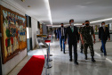 O governador Carlos Massa Ratinho Junior apresentou nesta quinta-feira (19) ao comandante-geral do Exército Brasileiro, general Paulo Sérgio Nogueira de Oliveira, o projeto de Ponta Grossa para sediar a Escola de Sargentos das Armas (ESA) da instituição. Foto: Jonathan Campos/AEN