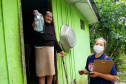 Ações de combate ao mosquito Aedes Aegypti aconteceram em comunidades isoladas do Litoral paranaense, nessa semana. O Mutirão Contra a Dengue, realizado em parceria pela Portos do Paraná e Terminal de Contêineres de Paranaguá (TCP), mobilizou moradores de São Miguel, Ponta do Ubá, Eufrasina, Amparo e Piaçaguera.  -  Paranaguá, 20/05/2021  -  Foto: Claudio Neves/Portos do Paraná