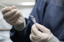 O Complexo Hospitalar do Trabalhador (CHT) irá utilizar mil testes rápidos para diagnóstico da Covid-19 em pacientes e colaboradores nas unidades que compõem o complexo, como o Hospital do Trabalhador, Hospital de Reabilitação, Hospital de Infectologia e Retaguarda Clínica, Hospital da Lapa, e Hospital Regional do Litoral. -  Curitiba, 21/05/2021  -  Foto: Clevis Massolia/CHT