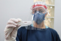 O Complexo Hospitalar do Trabalhador (CHT) irá utilizar mil testes rápidos para diagnóstico da Covid-19 em pacientes e colaboradores nas unidades que compõem o complexo, como o Hospital do Trabalhador, Hospital de Reabilitação, Hospital de Infectologia e Retaguarda Clínica, Hospital da Lapa, e Hospital Regional do Litoral. -  Curitiba, 21/05/2021  -  Foto: Clevis Massolia/CHT