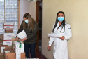 O Governo do Estado descentralizou vacinas contra a Covid-19 da Pfizer/BioNTech para nove municípios do Paraná nesta segunda-feira (24). Ao todo 39.780 doses foram distribuídas para Curitiba, Ponta Grossa, Guarapuava, Foz do Iguaçu, Araucária, Campo Largo, São José dos Pinhais, Colombo e Pinhais. -  24/05/2021  -  Foto: Américo Antonio/SESA