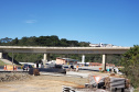 Transporte de vigas para obra na PR-092 afetará o trânsito entre Curitiba e Almirante Tamandaré. Foto::DER