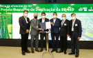 O secretário da Infraestrutura e Logística do Paraná, Sandro Alex, recebeu nesta quarta-feira (02) no Centro Executivo da Itaipu Binacional em Foz do Iguaçu, o projeto executivo para a duplicação da BR-469.  -  Foz do Iguaçu, 03/06/2021  -  Foto: Rodrigo Félix Leal/INFRAESTRUTURA