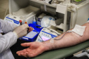 Com estoque 40% abaixo do ideal, Hemepar faz apelo à população para doar sangue. Foto: José Fernando Oura/AEN