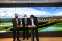 Os governadores do Paraná, Carlos Massa Ratinho Junior, e do Mato Grosso do Sul, Reinaldo Azambuja, que representam dois dos quatro estados que compõem o Conselho de Desenvolvimento de Integração Sul (Codesul), estão articulando a participação da Itaipu Binacional no plano de desenvolvimento integrado do bloco até 2040. Foto: Jonathan Campos/AEN