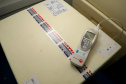Chegou no Paraná na manhã desta sexta-feira (18) um novo lote com 234.510 vacinas contra a Covid-19. São 143.910 doses do imunizante Comirnaty, produzido pela Pfizer/BioNtech, e 90.600 doses da Coronavac/Butantan. De acordo com a Secretaria de Estado da Saúde (Sesa), as vacinas serão destinadas aos grupos prioritários e população em geral acima de 40 anos. A remessa faz parte da 25ª pauta de distribuição do governo federal. Foto: Ari Dais/AEN